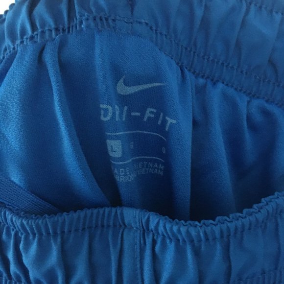 Nike Dryi-Fit Tempo Running Shorts - Picture 2 of 3